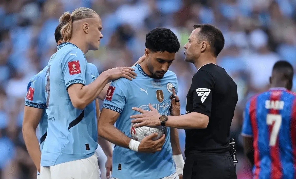 雷竞技竞猜今夜突围战来临，塞维利亚围绕西甲伤情更新，质疑声仍在，资深球员宣示担当的简单介绍