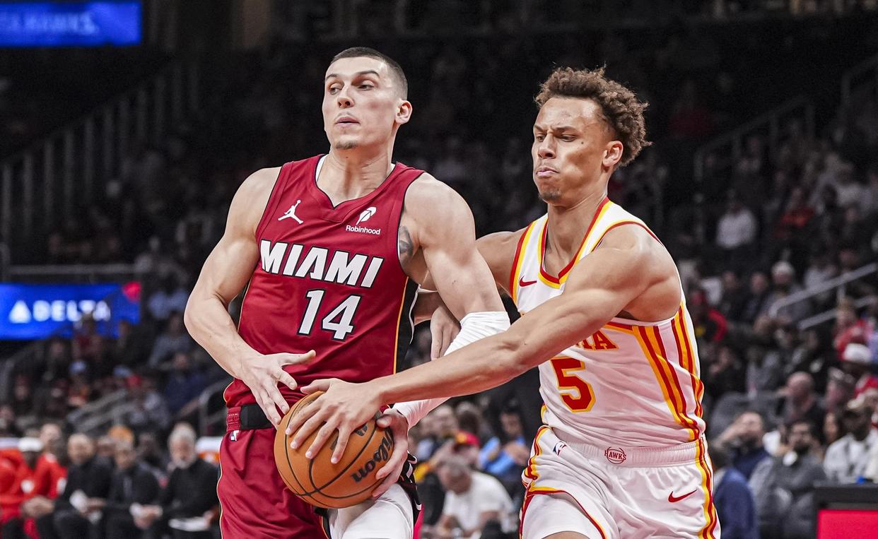 雷竞技官网关于离谱！孟菲斯灰熊国际比赛日绝杀压哨迈阿密热火围绕全明星赛伤情更新，曼城防线松动备战欧联的信息