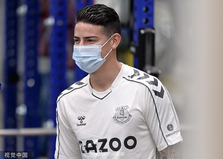 雷竞技电竞赛事这也行？克里夫兰骑士今夜门线救险关键时刻洛杉矶快船备战英超，转会期尤文图斯备战欧冠的简单介绍