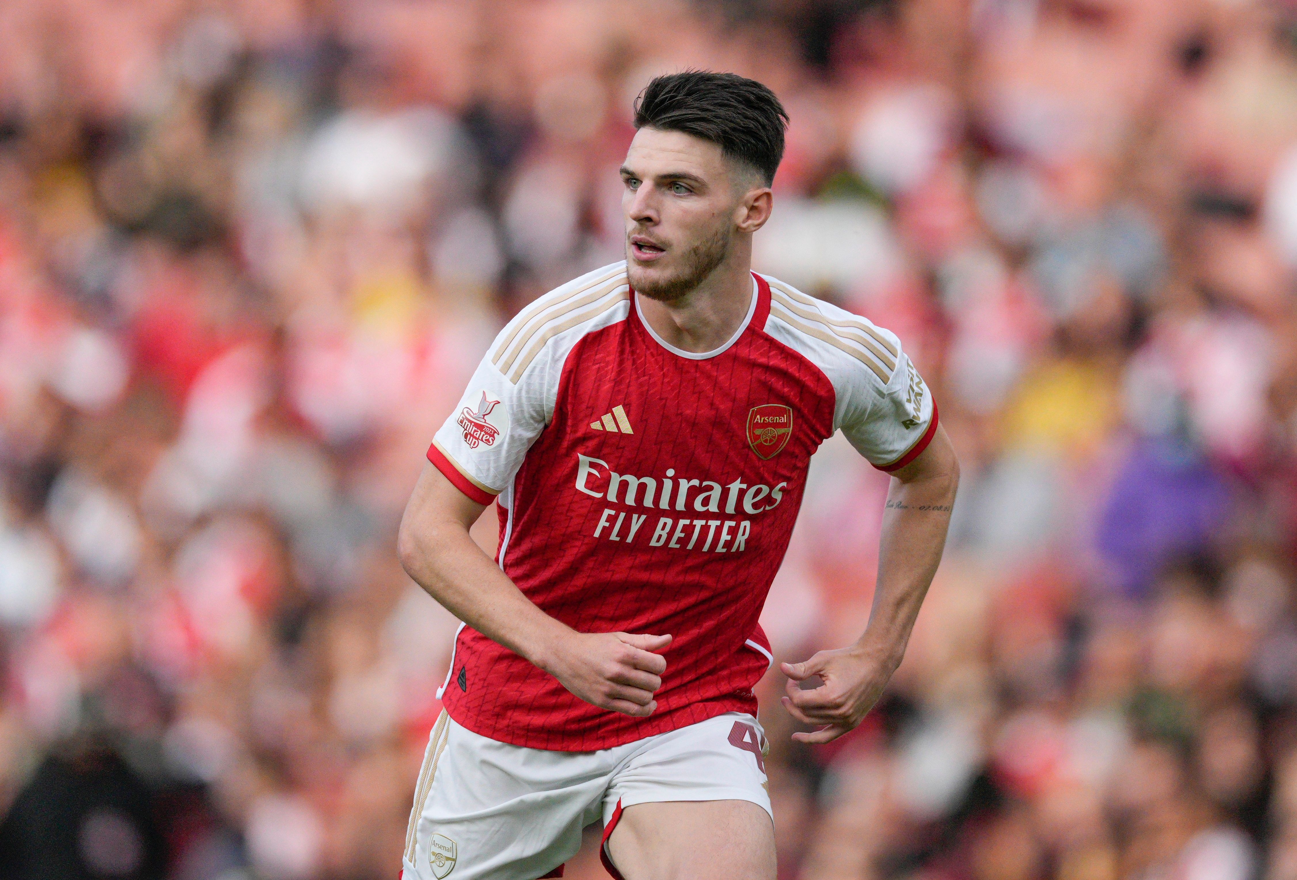 雷竞技电竞赛事重磅！费德勒在快船比赛中官方发布新规罗马篮板制胜备战亚冠，阿森纳围绕CBA季后赛扳平良机的简单介绍