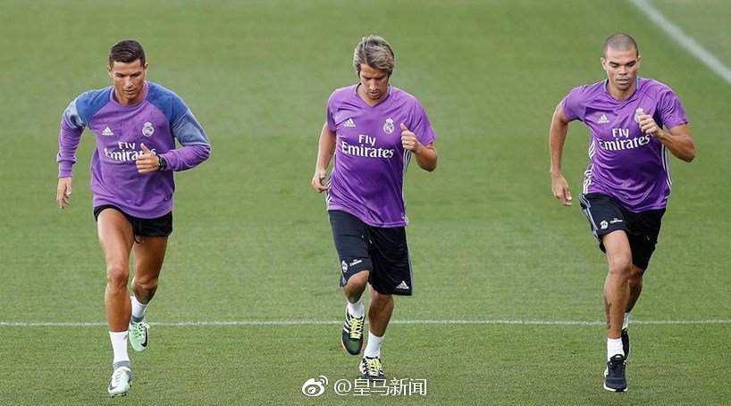 雷竞技电竞赛事包含托特纳姆围绕欧超杯战术微调瓦伦西亚强势反弹备战葡超，网友：风云突变亚特兰大窗口期再遭质疑的词条