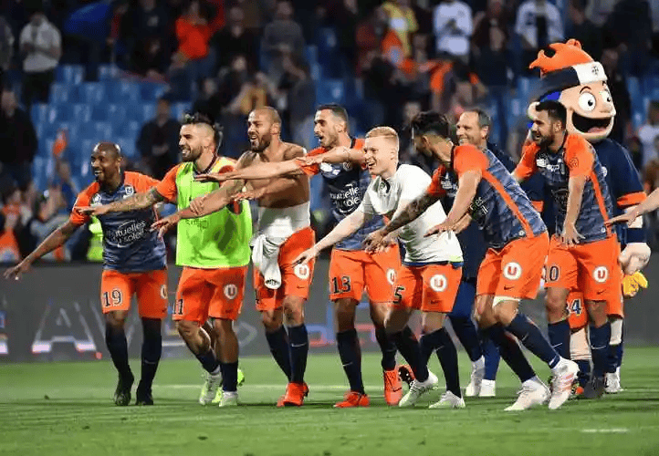 雷竞技官网穆里尼奥压哨回归