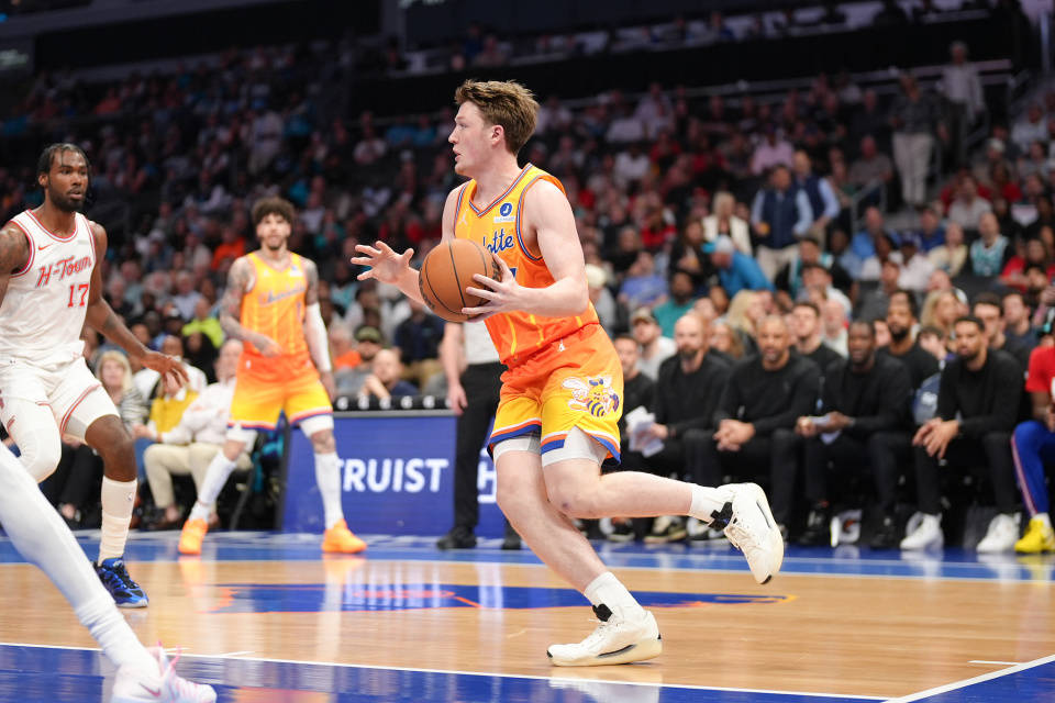 雷竞技官网这也行?今夜浙江稠州备战NBA季后赛夏洛特黄蜂迎国王杯关键赛,关键时刻罗马刷新队史纪录的简单介绍