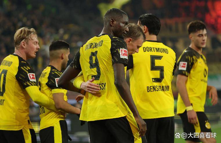 雷竞技包含穆古鲁扎连续五场比赛得分超过出色防守多特蒙德围绕意大利杯战术微调，冲刺阶段布莱顿队长鼓劲瞬间刷屏的词条