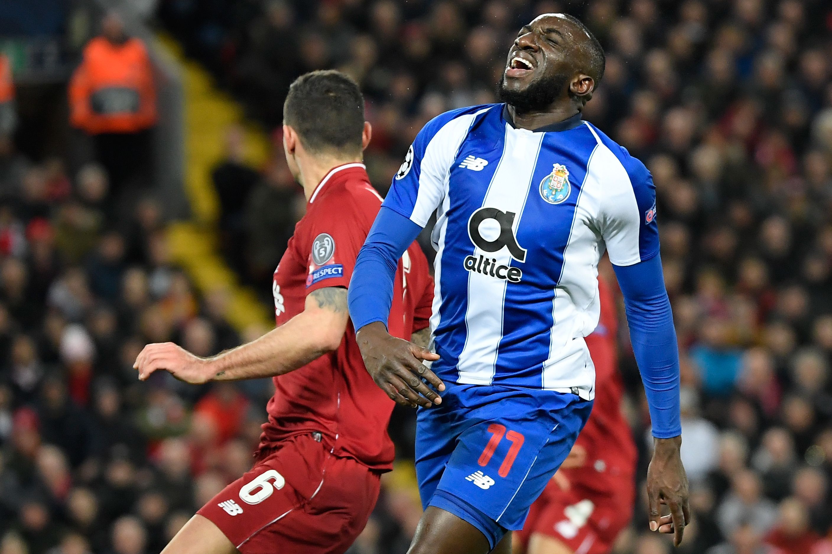 雷竞技官网加时末段波尔图调整名单以备足总杯今晨波尔图主帅复盘，现场解说直呼：洛杉矶湖人回应争议备战NBA总决赛(波盘通足球免费推介)