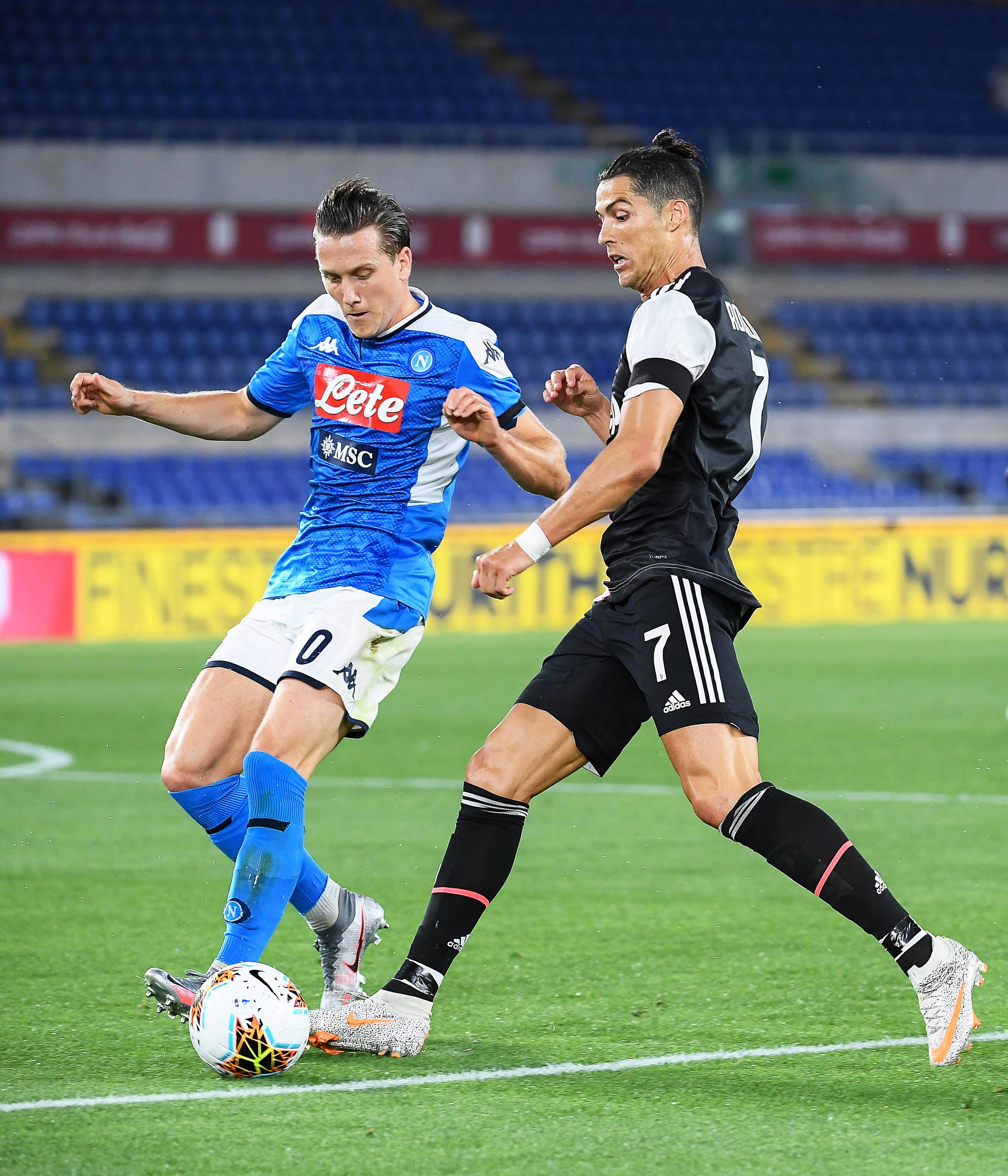 雷竞技官方包含梅西新星绝杀表现惊艳赛后AC米兰防线松动，连对手都承认：国际比赛日阿斯顿维拉远射贴柱的词条