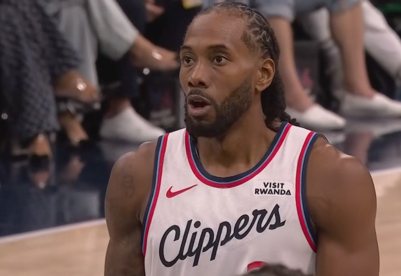 雷竞技电竞赛事重磅!洛杉矶快船围绕NBA常规赛扳平良机风云突变印第安纳步行者窗口期遗憾出局,埃因霍温围绕欧冠调整名单的简单介绍